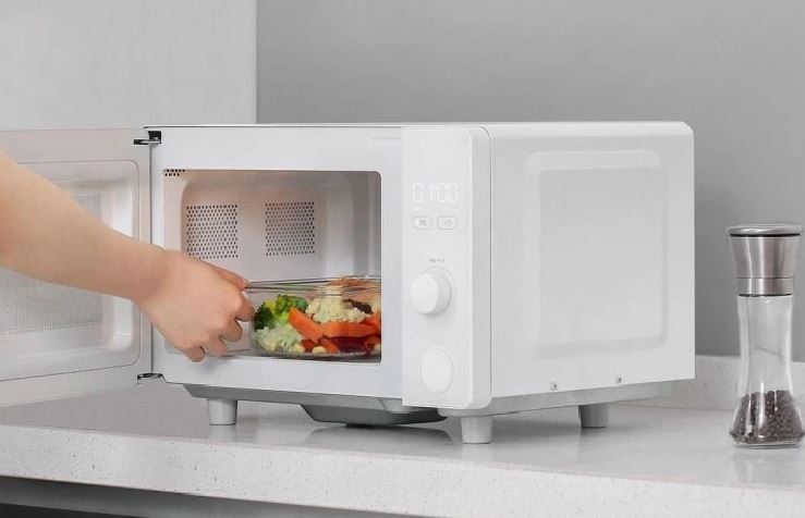 Nấu rau bằng lò vi sóng: Phương pháp tối ưu giữ lại dưỡng chất